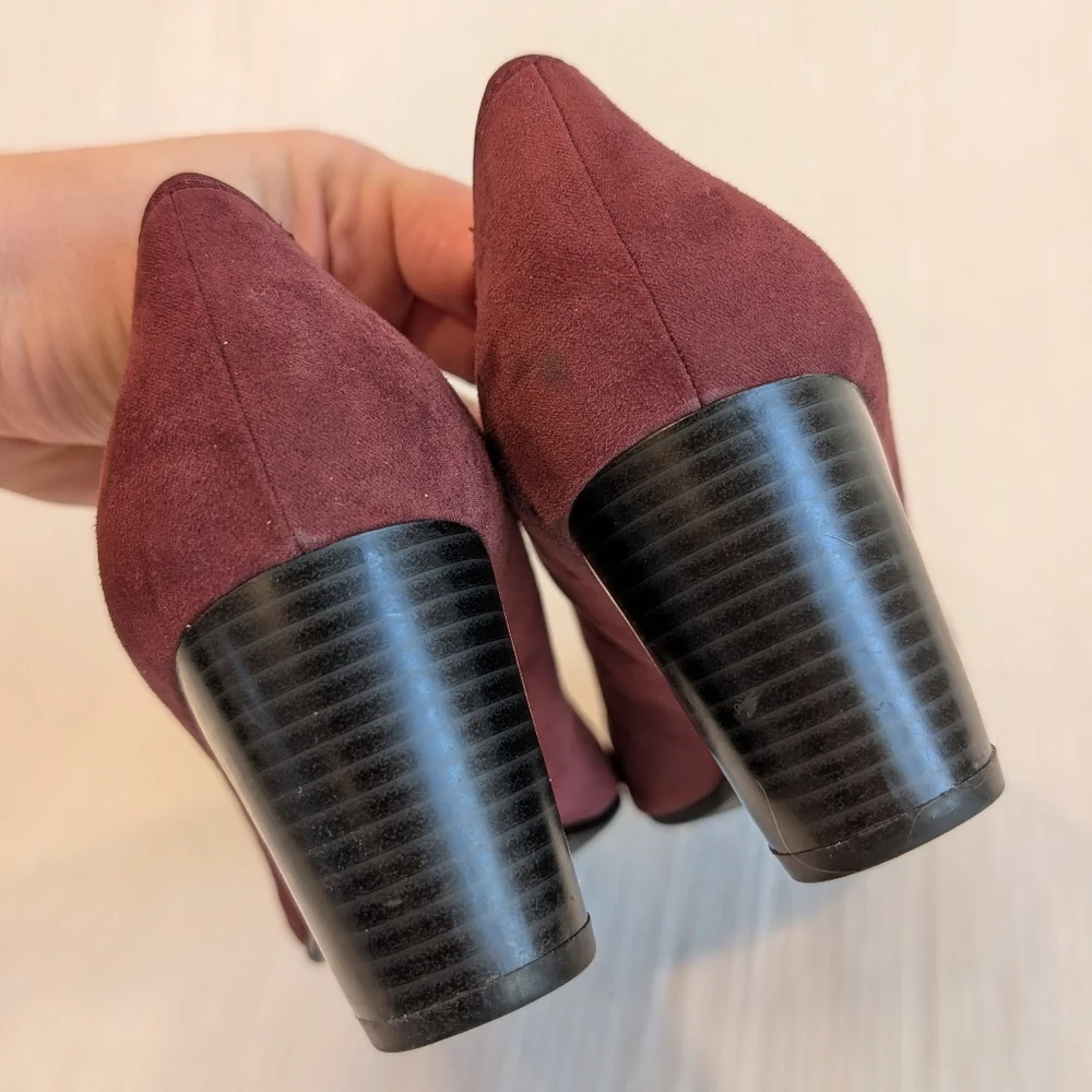 NATURALIZER Naomi Women's Burgandy Faux Suede Heeled Pumps Size 8.5